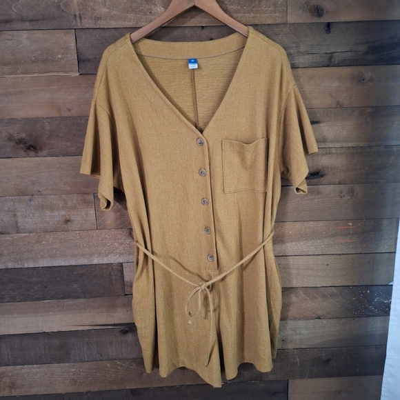 Old Navy Mustard Yellow Button Front Belted Romper 2X - Picture 1 of 7